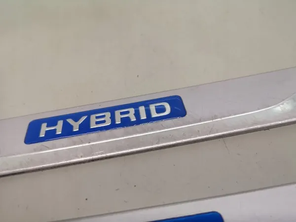 Toyota Auris E180 Türschwellenabdeckung vorne OEM ARA365361 image 3