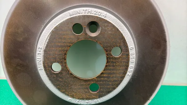 Disco de Freio Dianteiro Mini R50 R52 R53 R55 R56 OEM 34116858652 image 3