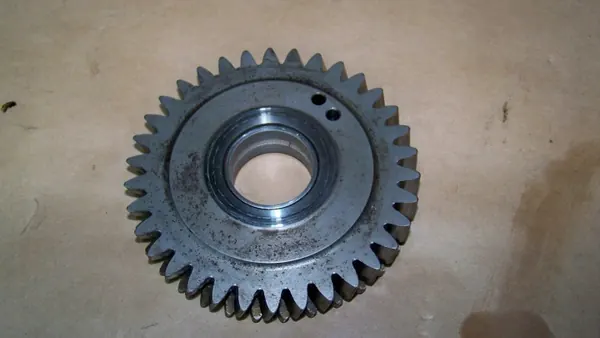 Pignon de distribution OEM 070109497 VW T5 2.5 TDI AXD image 4