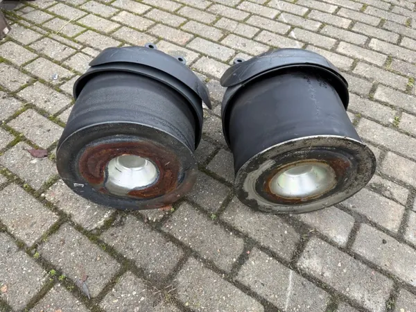 Mola de ar dianteira OEM para Mercedes Actros MP4 Antos image 3