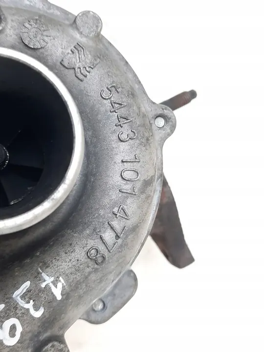 Opel Vivaro Turbo 2016 10972RH8201067824 image 9