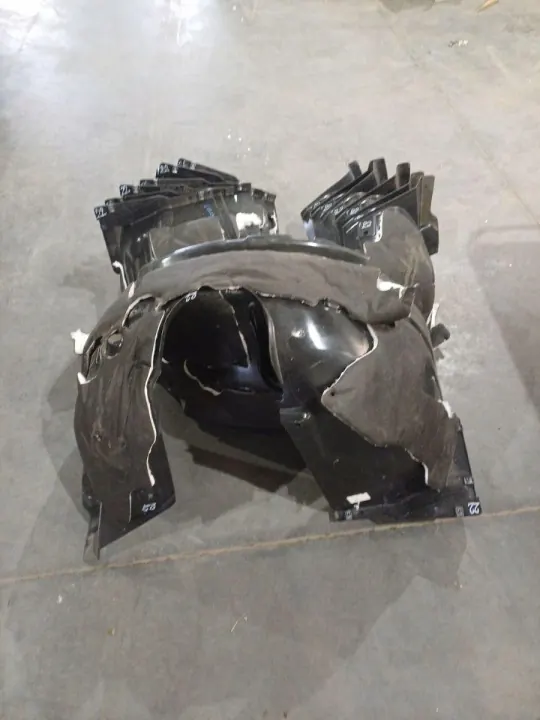 Para-lama dianteiro esquerdo Alfa Romeo Junior Avenger OEM 52215213 image 2