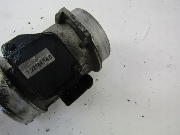 AUDI A4 B6 Luftmassenmesser image 2