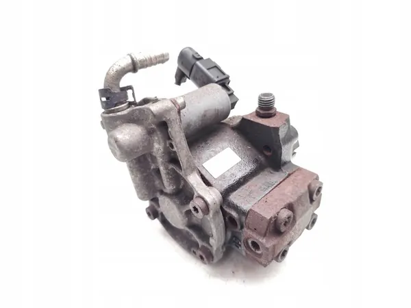 VW Golf Hochdruckkraftstoffpumpe 1.6 TDI Diesel image 3