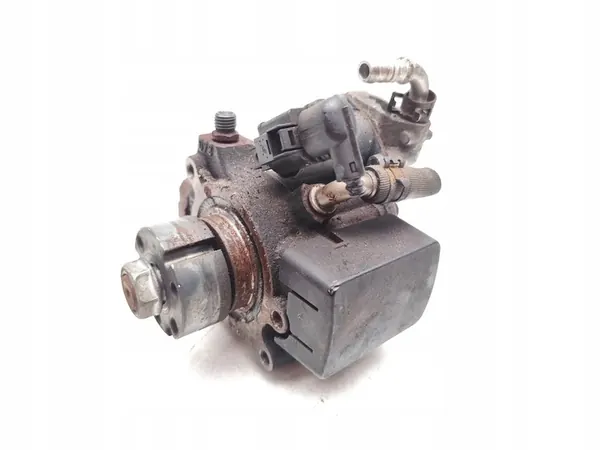 VW Golf Hochdruckkraftstoffpumpe 1.6 TDI Diesel image 9