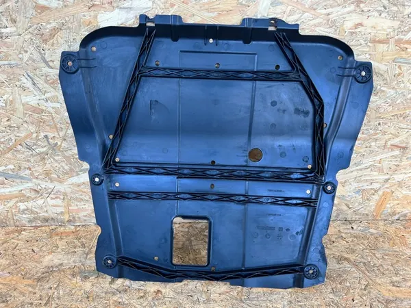 Dacia Sandero II Underskärm Original image 2