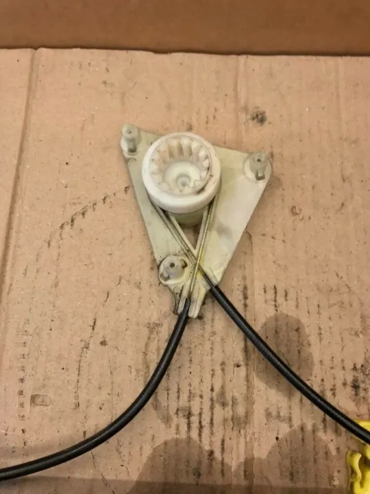 OEM ROC1211 Vänster bakdörrs fönsterreglage image 4