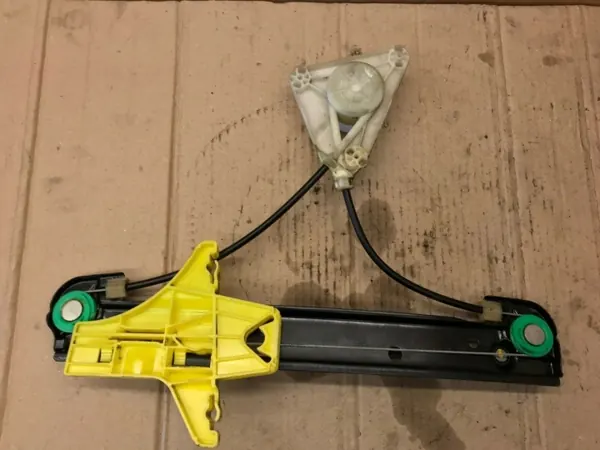 OEM ROC1211 Vänster bakdörrs fönsterreglage image 5