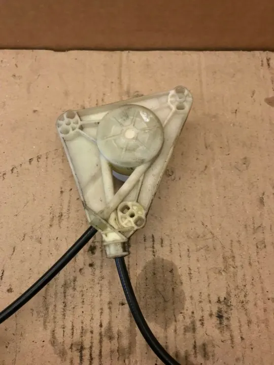 OEM ROC1211 Vänster bakdörrs fönsterreglage image 8