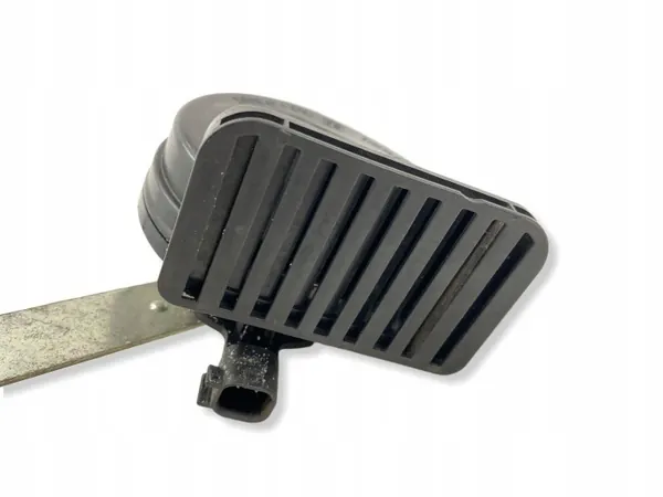 Bocina Volvo OE 30747614 usado - Señal sonora image 3