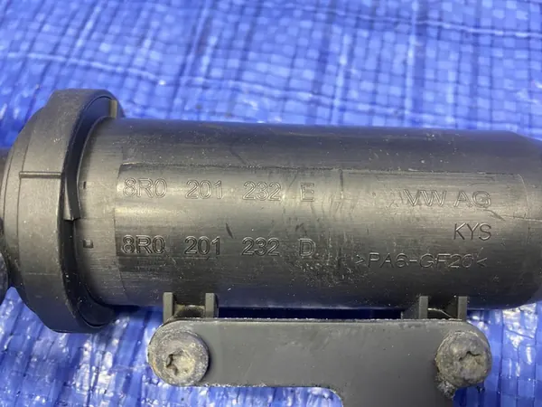 Vanne de filtre à charbon Audi A8 D4 8K0906253D image 5