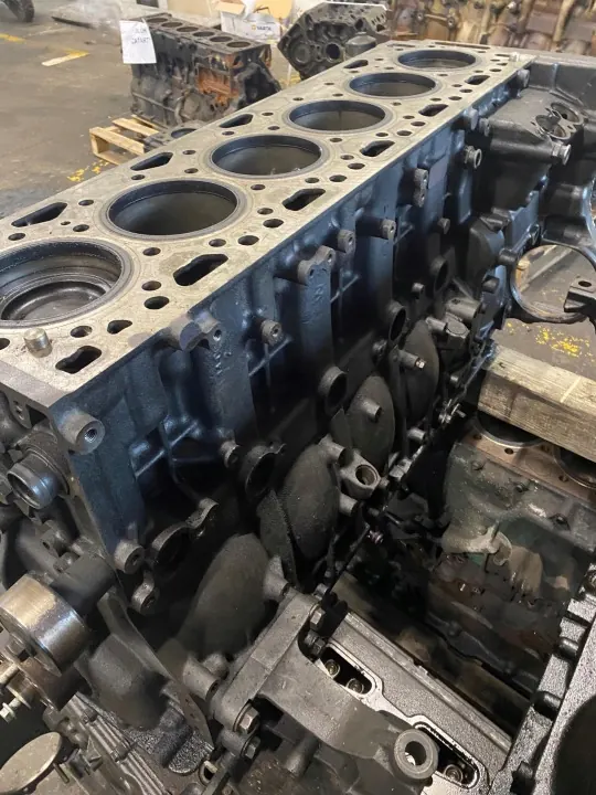 DAF MX-11 motorblok met krukas en zuigers image 5