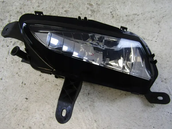 Halogène avant gauche OEM 39098907 pour Opel Astra K image 4