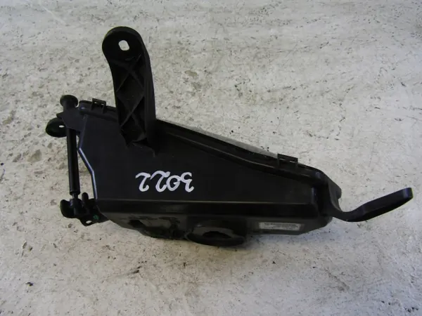 Halogène avant gauche OEM 39098907 pour Opel Astra K image 5