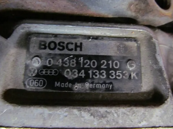 Distributeur carburant Audi 90 2.0 OEM 0438100151 image 4