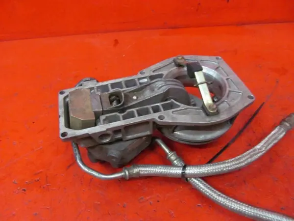 Distributeur carburant Audi 90 2.0 OEM 0438100151 image 5