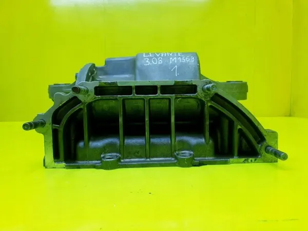 Öljypannu OEM 304401 Maserati Levante Ghibli image 3