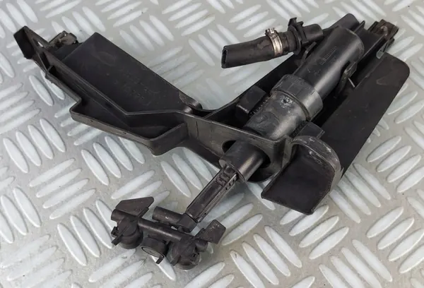 Rechter koplamp sproeier BMW E46 LIFT EURO image 4