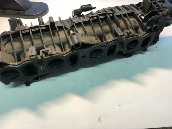 BMW 5 (F10) Ansaugkrümmer 0280751014 3.0L Diesel image 3
