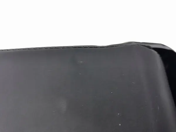 Accoudoir arrière Mazda CX-7 2011 OEM AMD213301 image 4