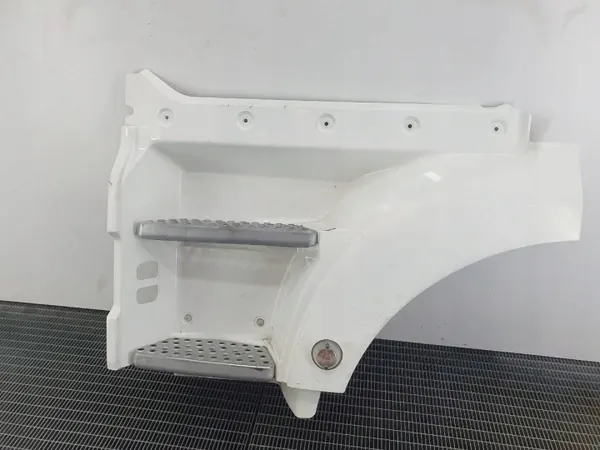 Ohjaamon porras vasen OEM AUST130312 MAN TGX Euro 6 image 2