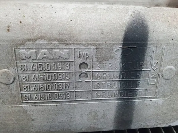Ohjaamon porras vasen OEM AUST130312 MAN TGX Euro 6 image 9