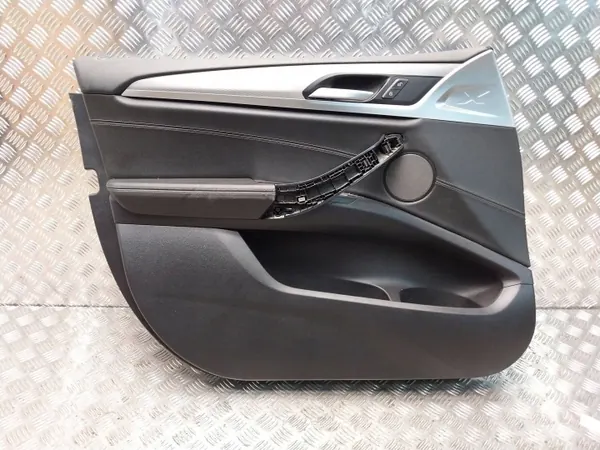 BMW OE Deurbekleding Links Voor S26380684 voor X3 G01 image 2