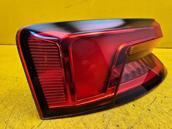 AUDI A5 8W LUZ TRASERA IZQUIERDA MATRIX 8W6945091D image 6