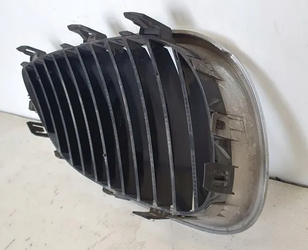 BMW Grille Air Intake E60 E61 image 8