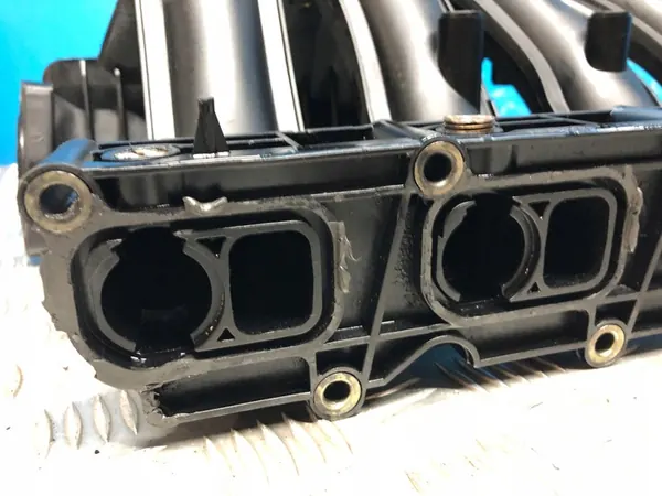 Inlaatspruitstuk MERCEDES W211 2.2 CDI OM646 A6110903637 image 3