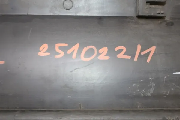 Lower Left Rear Door Trim BMW F25 F26 7205781 image 5