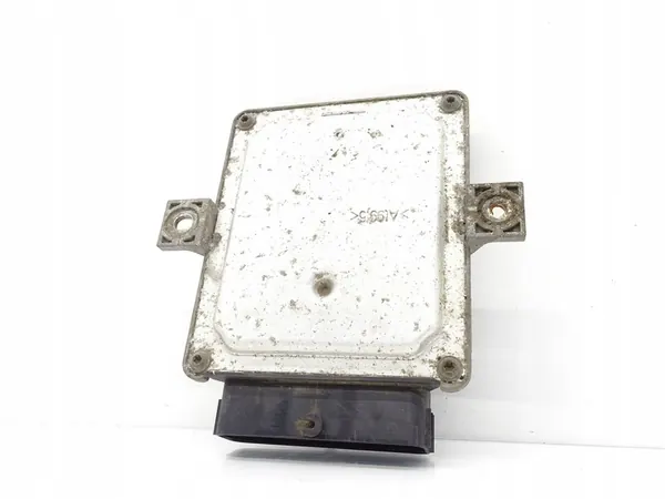 Module de Contrôle AdBlue Audi A4 B9 2.0 TDI 4M0907355 image 2