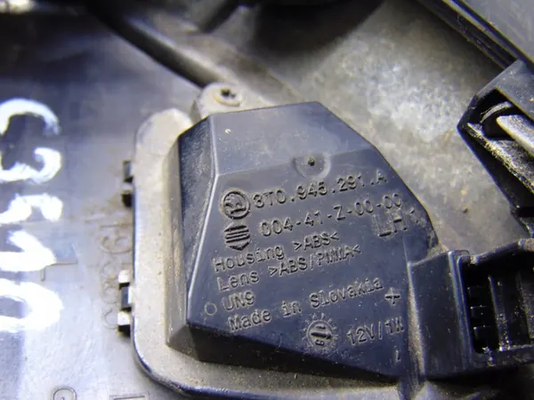 Indicador de espelho esquerdo Skoda Octavia III image 7