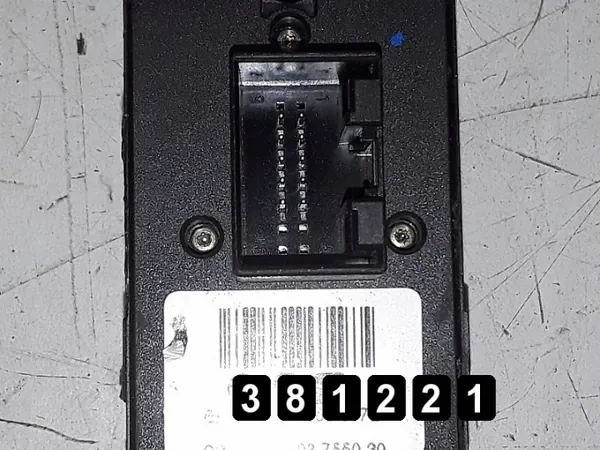 Interruptor VW Passat OEM AM-381221 - Pieza Usada image 4
