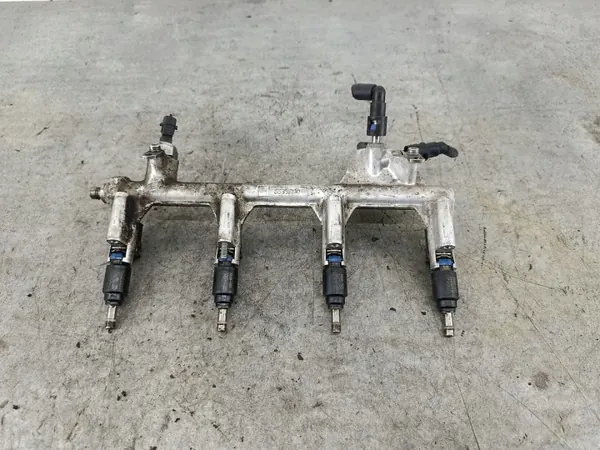 Rampe d'injection OEM 55351030 pour Opel Vectra C 2.2 16V image 2