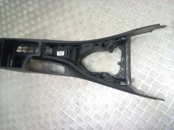 BMW 3 Series E90 Armrest OEM 9170916 - Used image 3