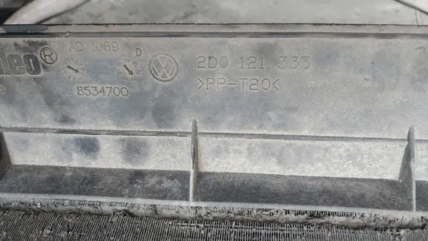 Radiador de agua VW LT28 LT35 L46 2D0121253 image 2