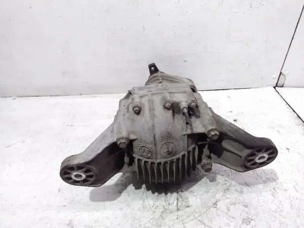 2006 Mercedes ML W164 Bakre diff 4460310032 image 5