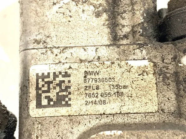 Bomba de Direção Assistida BMW E61 2.0 170CV 04-10 image 4