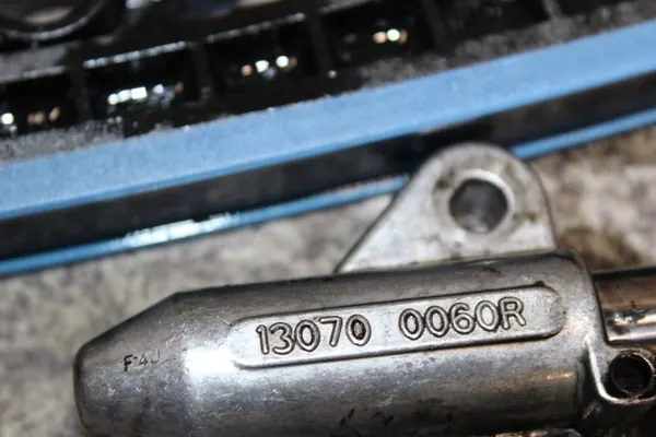 Kit de Correa de Distribución Renault OE R9MD452 - Usado image 7
