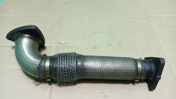 Audi A5 8T 3.0 TDI CCWA Diesel Kompensator Links image 2