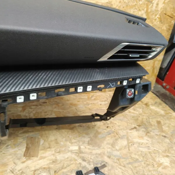 Dashboard set OEM AZF2428 voor Peugeot 5008 II image 10