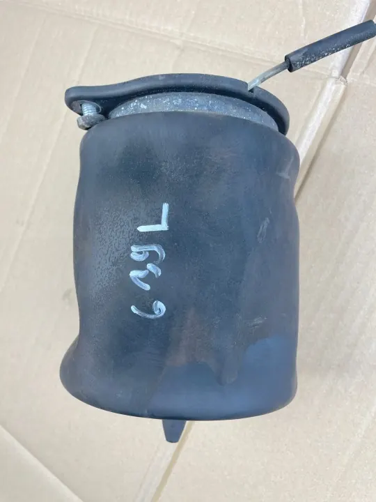 OEM A6393280201 Linker Achter Luchtveer Mercedes W639 image 3