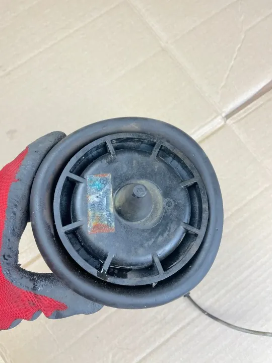 OEM A6393280201 Linker Achter Luchtveer Mercedes W639 image 5