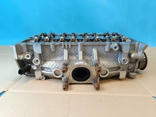 Audi Q3 F3 Sportback Cilinderkop OEM 04E103404AE image 4