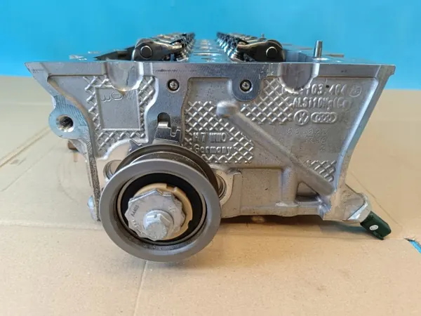 Audi Q3 F3 Sportback Cilinderkop OEM 04E103404AE image 6
