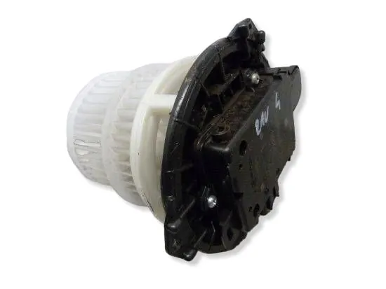 Toyota RAV4 XA50 luftbläster OEM 05C05 - Begagnad image 2