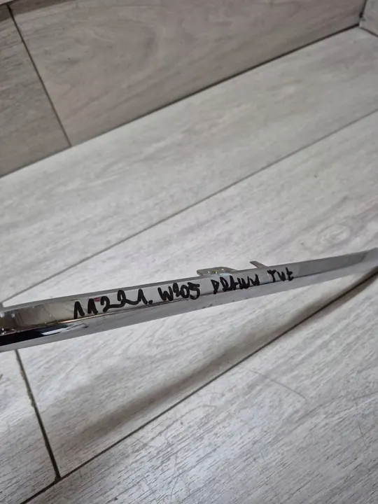 Mercedes W205 Listello Cromato Posteriore Destro A2058850621 image 9