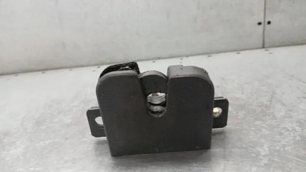 Bakluckelås OEM 3B9827505 för VW Passat B5 FL image 3