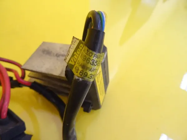 Weerstand Blazer Saab 9-5 W963585A image 3